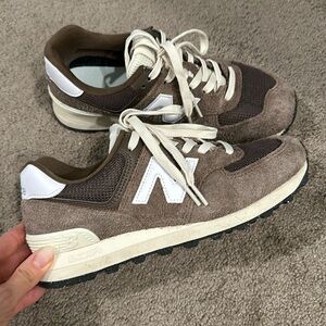 New balance sneakers